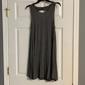 Women’s sleeveless dress!